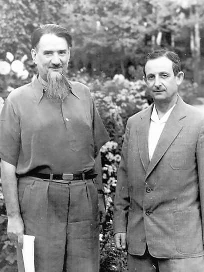 1950-е годы. Ученые-ядерщики Игорь Курчатов и Юлий Харитон, выходцы из Политехнического института