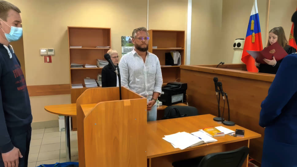 Ранее судимый Игорь Берднов в зале суда