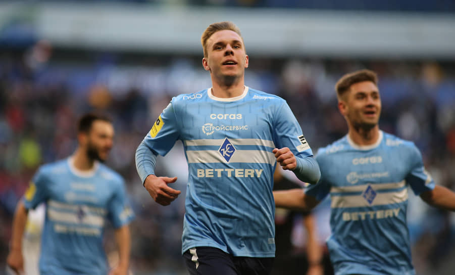 Максим Глушенков 