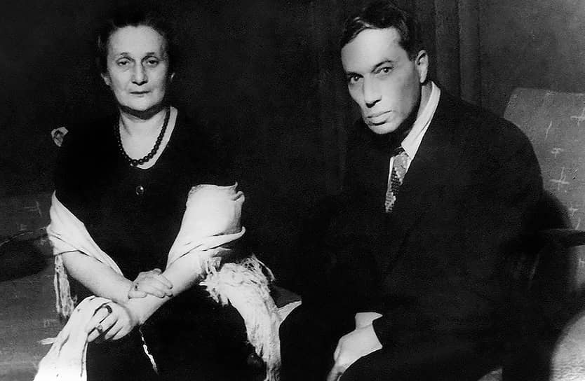 1946 год. Анна Ахматова и Борис Пастернак на вечере в Политехническом музее