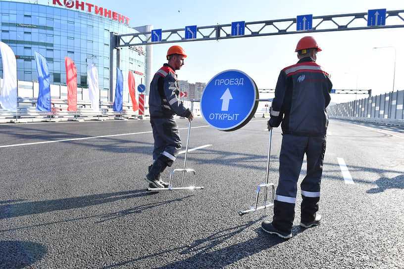 Открытие рабочего движения по транспортной развязке на пересечении Московского шоссе с Дунайским проспектом