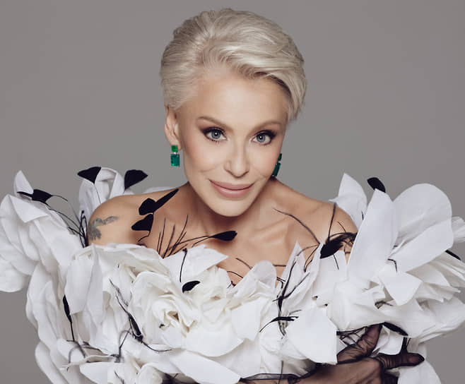Певица Ирина Понаровская