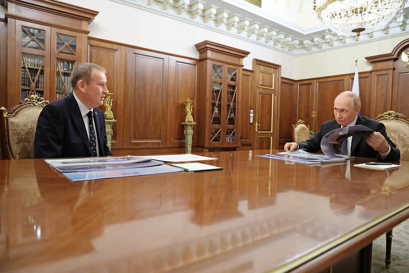 Президент России Владимир Путин и губернатор Ленинградской области — председатель правительства Ленинградской области Александр Дрозденко
