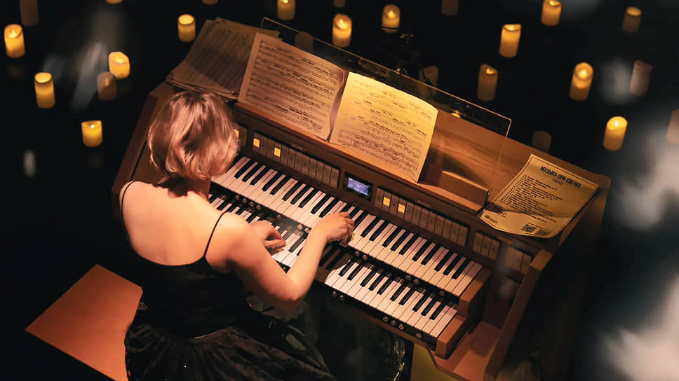 Программа «Моцарт и Шопен при свечах» от команды Amadeus Concerts
