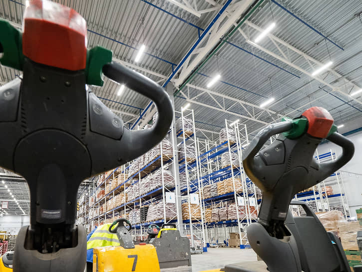 На конец первого полугодия текущего года, совокупный объем сегмента light industrial в городе и области достиг 99,6 тыс.  кв. м, что составляет 1,9% от общей индустриально-складской
недвижимости агломерации