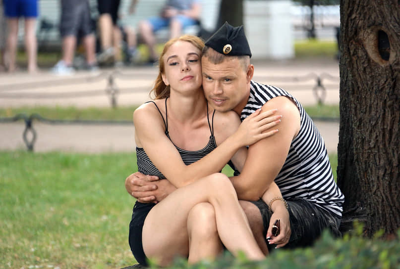 Празднование Дня Военно-Морского Флота России в Александровском саду