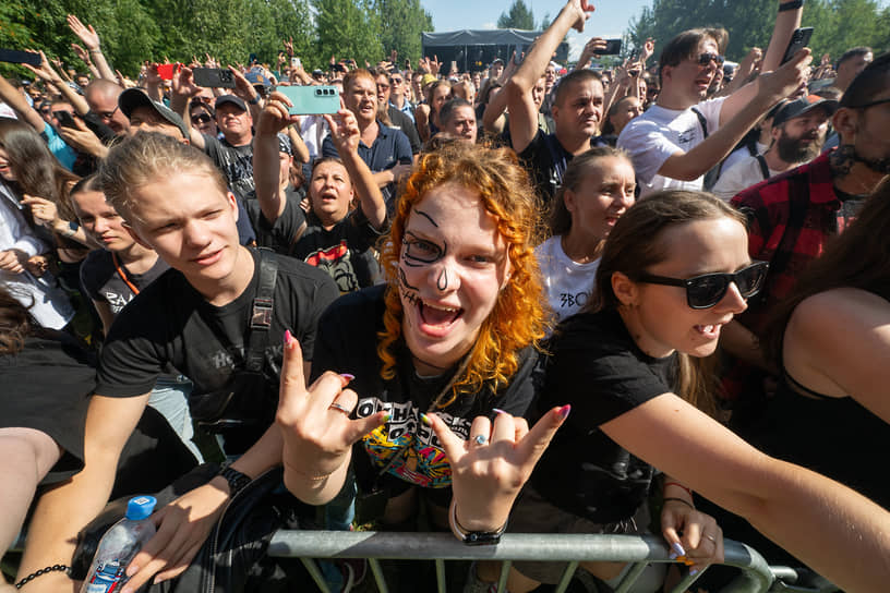 Зрители на фестивале