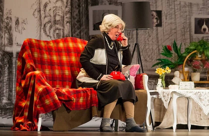 Спектакль «Раневская: сквозь смех и слезы» 