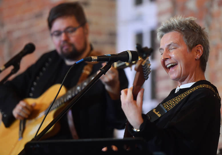 Лидер группы «Сурганова и Оркестр»  Светлана Сурганова