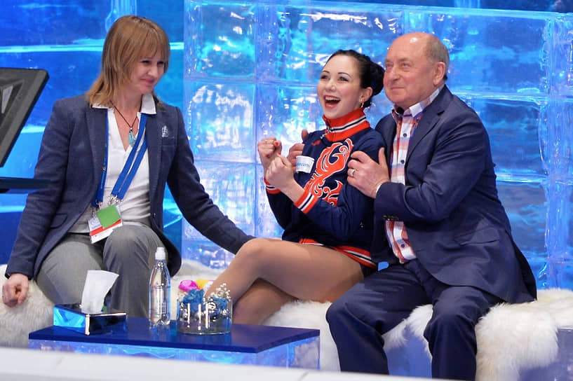 Спустя почти десять лет, анализируя прошлое, пропуск Олимпиады Лиза объяснила переходным возрастом. Фигуристка вернулась уже в сезоне 2014/2015 (постолимпийские сезоны для фигуристки вообще были особенно успешными), выиграв все главные старты. Она стала первой с 2005 года российской фигуристкой, поднявшейся на высшую ступень пьедестала на чемпионате мира. В короткой программе на ЧМ Туктамышева впервые исполнила элемент ультра-си тройной аксель — прыжок фактически в три с половиной оборота 
