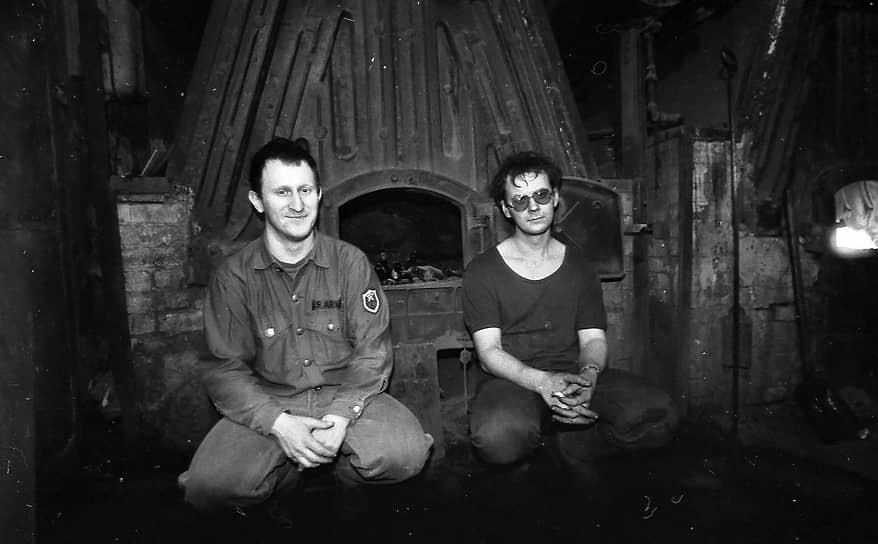 Сергей Фирсов и Андрей Машнин во время работы в котельной