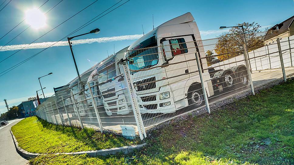 Эксперты утверждают, что продажи коммерческого транспорта снижаются на фоне общего падения инвестиционной активности