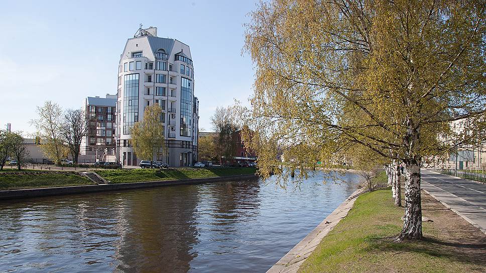 Вид из окон на воду — большое преимущество городского жилья