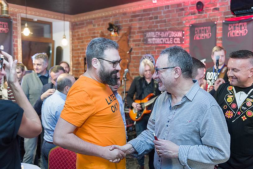 Генеральный директор компании «Ринг» Александр Немчин (слева) и музыкант Евгений Маргулис