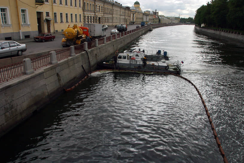 В Петербурге насчитывается более 600 водоемов и свыше 400 водотоков, включая ручьи, реки, каналы
