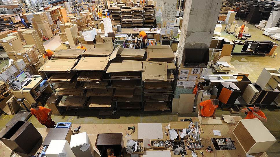 Работа на экспорт не принесла успеха Армавирской мебельной фабрике.