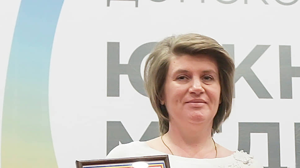 Елена Пивоварова оспаривает свое увольнение в суде