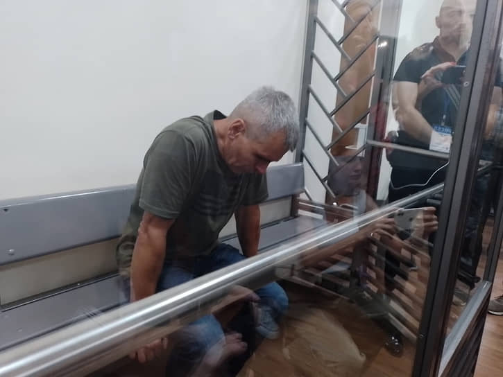 Арестованный сказал, что он признает вину и раскаивается в убийстве