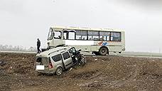 На Ставрополье в ДТП с автобусом погиб человек