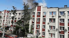 В центре Ростова горит многоквартирный дом