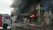 В Ростове локализован пожар на складе пластиковой тары