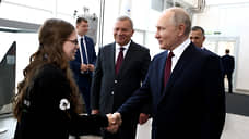 Владимир Путин встретился с лицеисткой из Ростова на космодроме «Восточный»