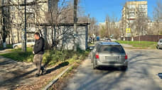 В Ростове во дворе дома водитель Subaru сбил 7-летнюю школьницу