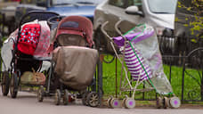 В Новочеркасске нашли оставленного в коляске младенца