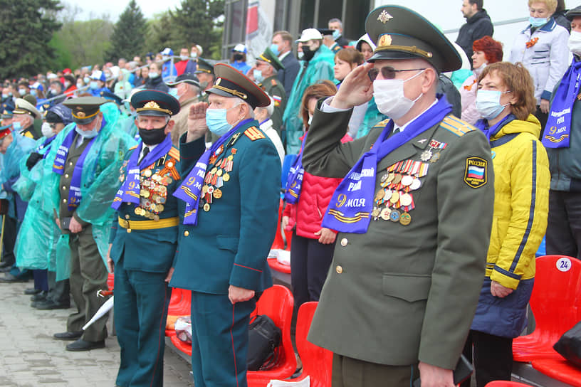 Военный парад на Театральной площади, посвященный 76-летию Победы в Великой Отечественной войне (ВОВ).
