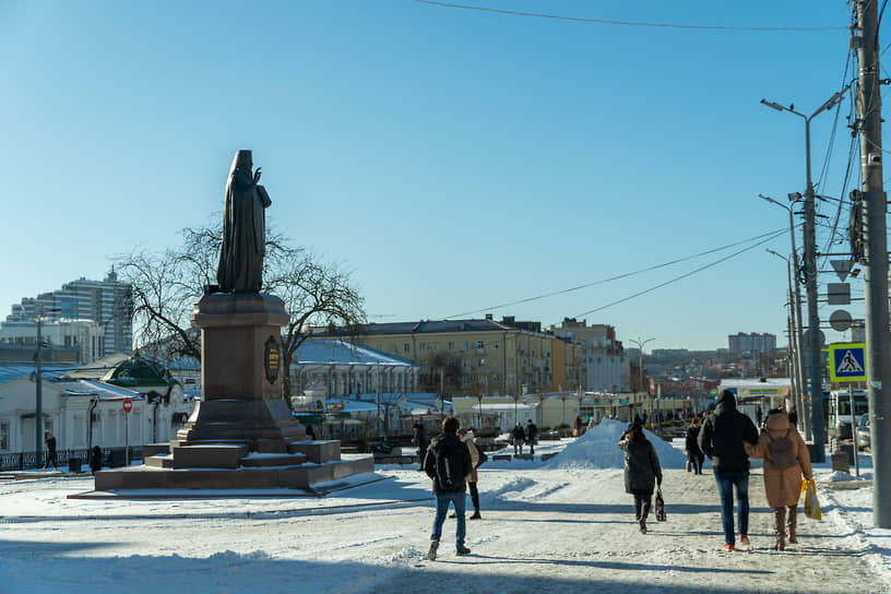 Снег в городе