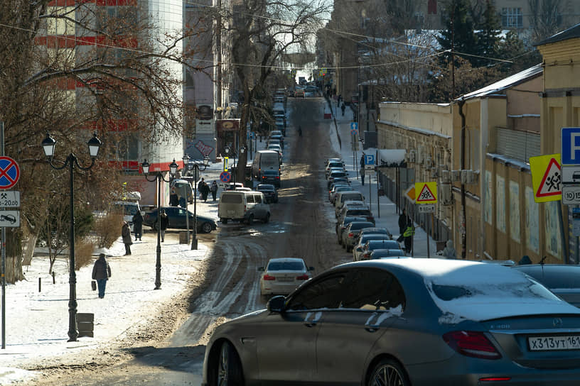 Снег в городе