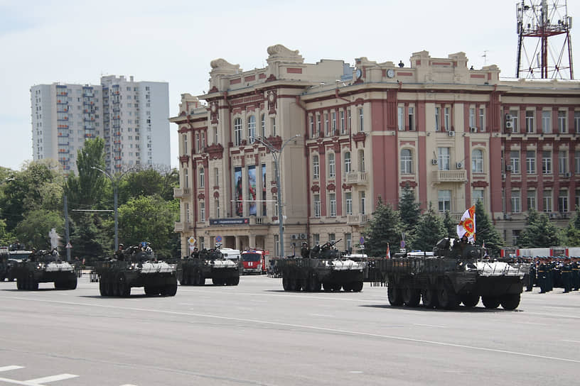 Военный парад на Театральной площади, посвященный 79-й годовщине Победы в Великой Отечественной войне