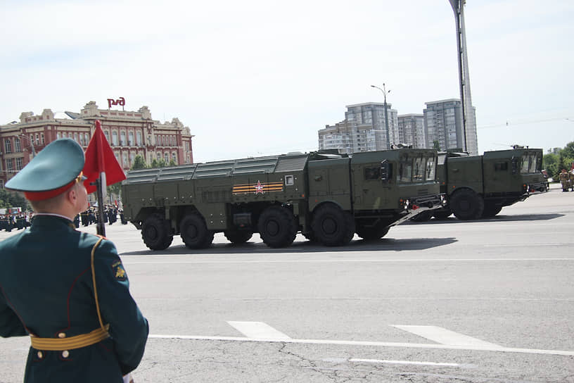 Военный парад на Театральной площади, посвященный 79-й годовщине Победы в Великой Отечественной войне