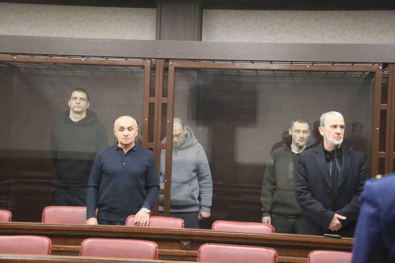 Суд в Ростове-на-Дону огласил приговор гражданам Украины Сергею Федосенко, Владиславу Водолазскому и Виталию Дзюбе