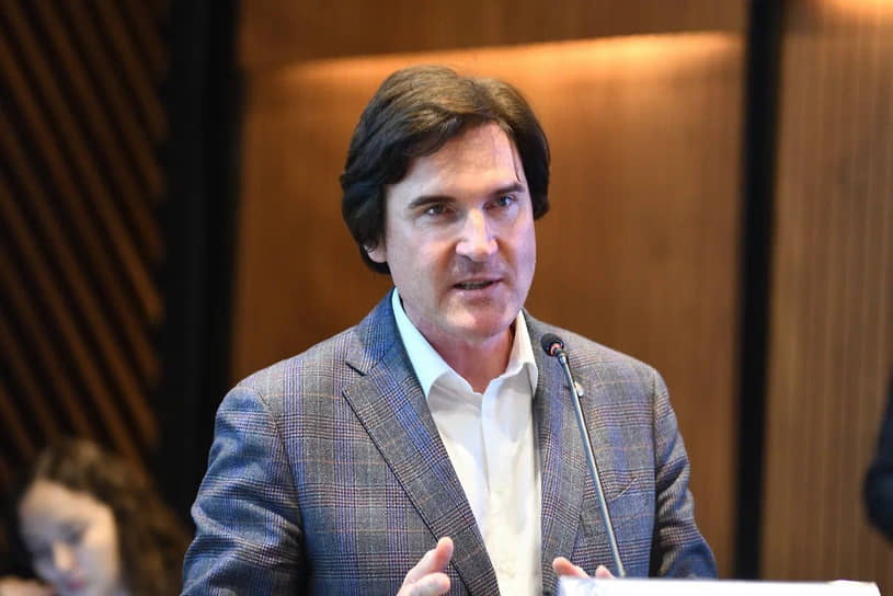 Юрий Колесников, старший партнер Бюро «Доктор права Колесников и партнеры», д. ю. н., проф., зав. Кафедрой финансового права Южного федерального университета, член Экспертного совета Комитета Госдумы РФ по финансовому рынку
