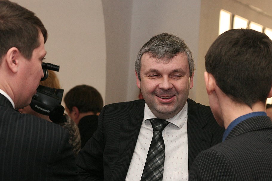 Совет директоров ОАО «Металлист-Самара», который пока возглавляет Алексей Леушкин, будет избираться дважды весной 2012 года 