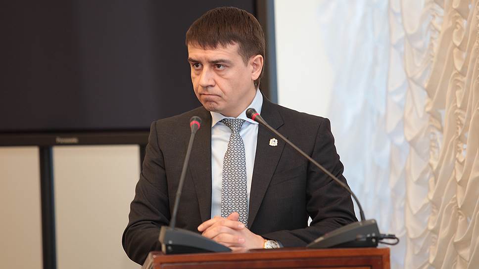 Александр Кобенко остается работать советником губернатора Самарской области на общественных началах