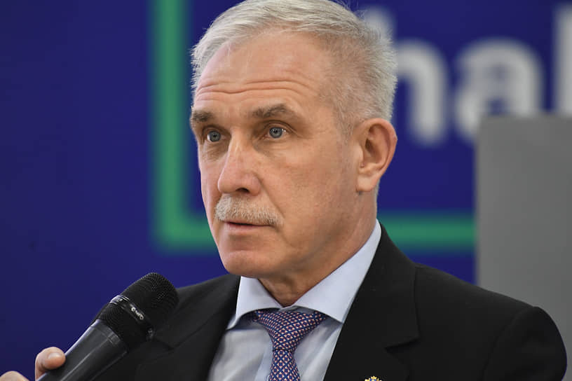 Сергей Морозов заявил, что благодарен президенту и председателю партии за то, что дали возможность выйти на новый уровень управления страной