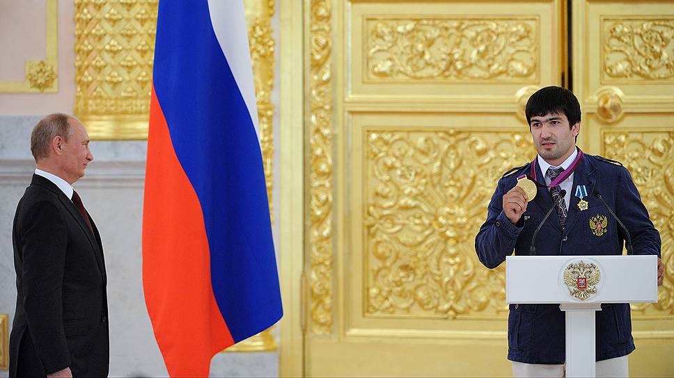 Тагир Хайбулаев о решении МОК допустить россиян на Игры-2018 под олимпийским флагом