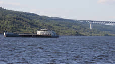 Ульяновская природоохранная прокуратура ищет источник масляного пятна на Волге