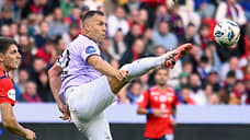 Нападающий «Акрона» Артем Дзюба обновил рекорд российского футбола, забив 245-й гол