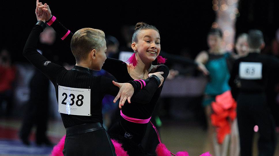 На турнире выступали танцоры разных возрастных категорий, в том числе дети и юниоры