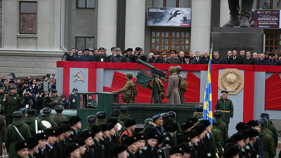 Собравшиеся зрители сумели в том числе увидеть военную технику