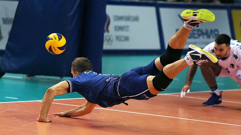 «Нова» в итоге уступила коллективу «Зенит-Казань» со счетом 1:3 (13:25, 31:33, 26:24, 17:25)