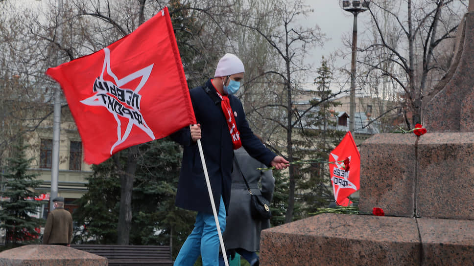 В условиях пандемии коронавируса все были в масках