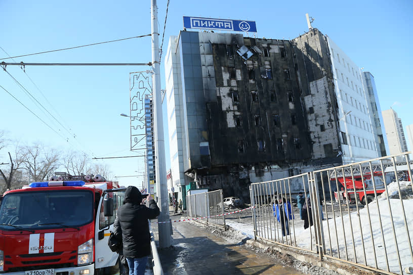 Пожар в ТЦ «Скала» произошел днем 12 марта