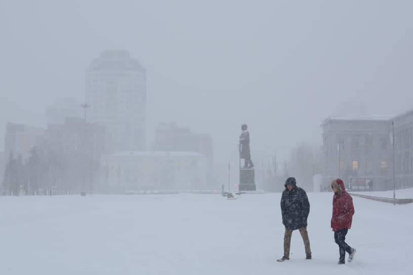 Площадь Куйбышева, главная площадь города