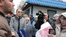 Предпринимателя просят покинуть зону