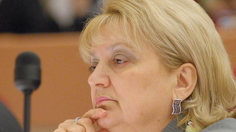 Депутат Госдумы коммунистка Ольга Алимова считает, что саратовские единороссы бурно реагируют на любое 
ее высказывание