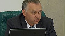 Чиновники полезли в бутылки
